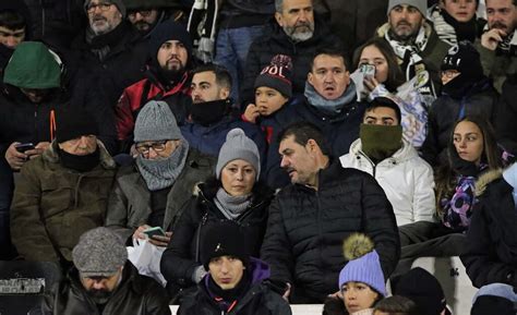 Real Balomp Dica Linense Unionistas De Salamanca Cf Primera Rfef