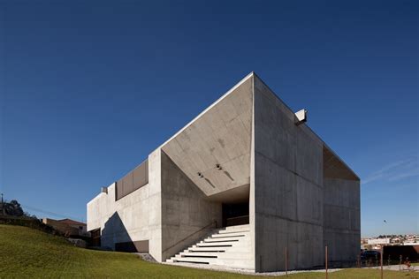 Brufe Social Center Imago Archdaily