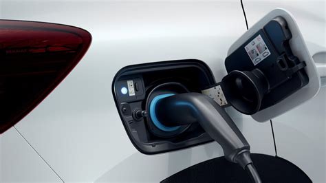 Qué ventajas tienen los autos híbridos plug in o enchufables