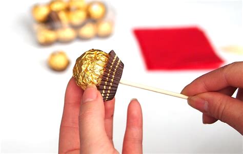 Ferrero Chocolate Bouquet for Valentine's {Tutorial} - Ting and Things