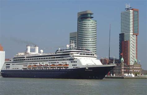 Cruiseschip Ms Rotterdam Van De Holland America Line Aan De Cruise