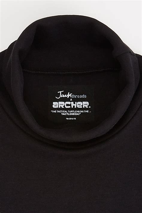 Archer Tactleneck
