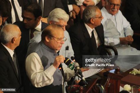 Pakistani Prime Minister Mohammad Nawaz Sharif Photos And Premium High