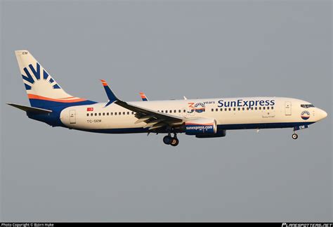 TC SEM SunExpress Boeing 737 8HC WL Photo by Björn Huke ID 1208182