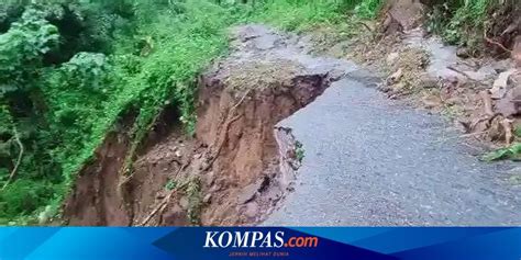 Jalan Raya Benteng Jawa Dampek Di Manggarai Timur Putus Akibat Longsor