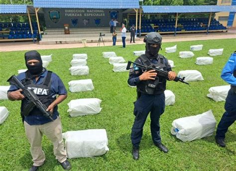 Decomisan mil 100 libras de marihuana crispy en Atlántida que entraron