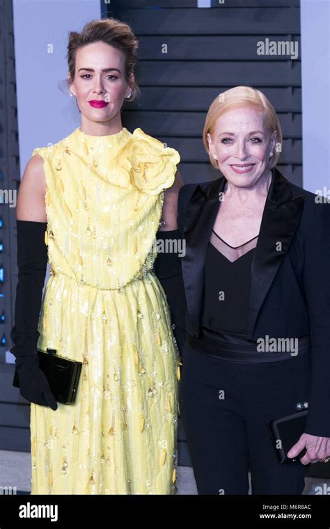 Sarah Paulson and Holland Taylor (r) attend the Vanity Fair Oscar Party ...