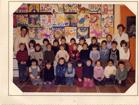 Photo De Classe Maternelle Moyenne Section De Ecole Saint Pierre