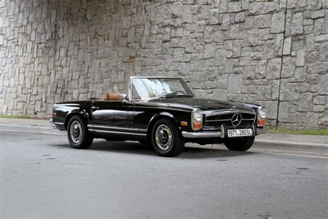 1971 Mercedes-Benz 280SL | Motorcar Studio