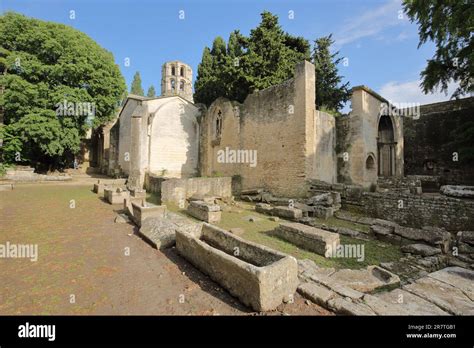 St Honorat Church And Sarcophagi Alyscamps Necropolis Saint Chapel