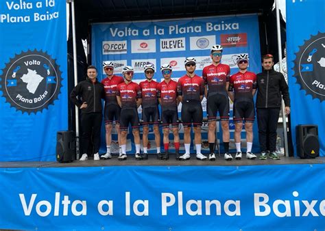 La Penya Ciclista Baix Ebre Acaba Setena A La Volta A La Plana Baixa