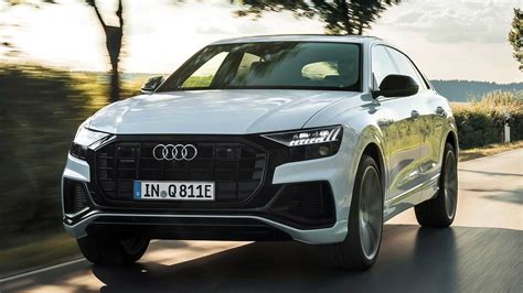 Audi lança Q8 híbrido plug in motor de 462 cv