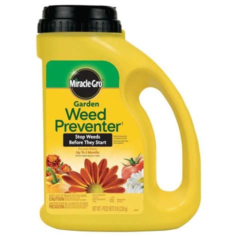 Miracle Gro Garden Weed Preventer1 80 Oz Pre Emergent Crabgrass Control In The Weed Preventers