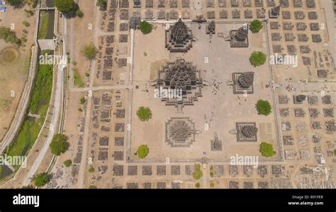 Vue aérienne temple hindou Candi Prambanan en Indonésie Yogyakarta