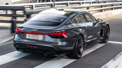 Audi Confirms A4-Sized e-tron GT Electric Sedan | Automobile Magazine