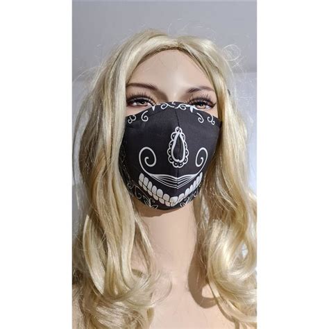 Schwarze Nasen Mundmaske Mit Roten Totenkopf Gothic Stoffmaske Maske