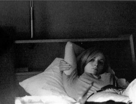 Linda Mccartney Nude