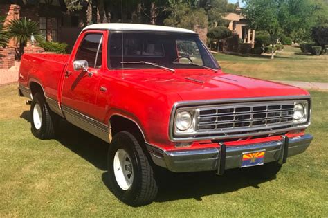 1976 Dodge D100 Pickup Truck Car Craft Magazine Design Corral