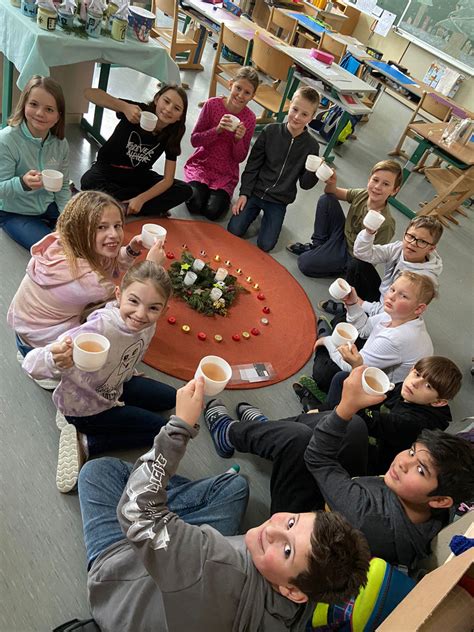 Morgenwanderung Volksschule Gr Nbach Bei Freistadt