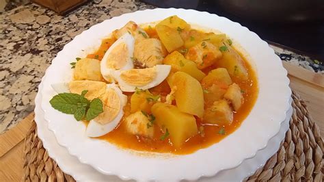 GUISO DE PATATAS CON PESCADO una receta casera con muchísimo sabor que