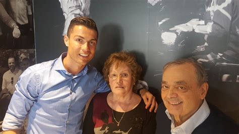 Cristiano Ronaldo E Georgina Rodr Guez Em Lisboa Flashes Flash