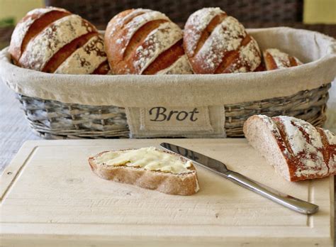 Selbstgebackenes Brot Endlich Geniessen