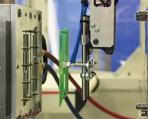 Four Stages Of The Injection Molding Manufacturing Process ｜zhongde