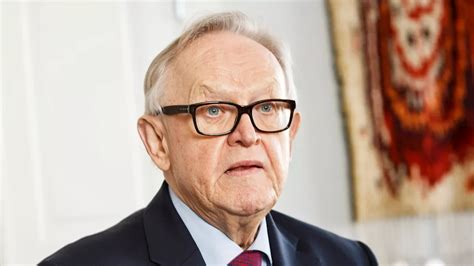 Martti Ahtisaari Former Finnish President Global Peace Broker And