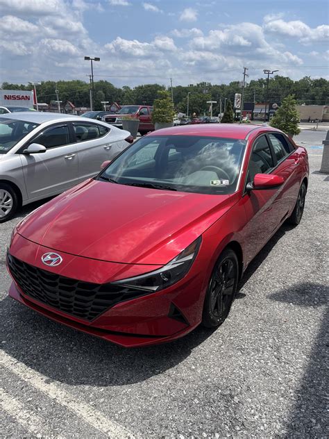 2023 Elantra Sel First Car Relantra