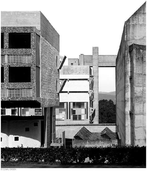 Couvent Sainte Marie De La Tourette Eveux Sur L Arbresle France Le