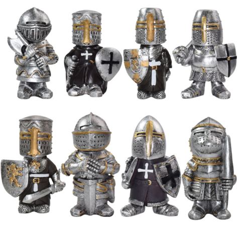 Gothic Guardians gnomes Renaissance médiévale Croix Templier Crusader