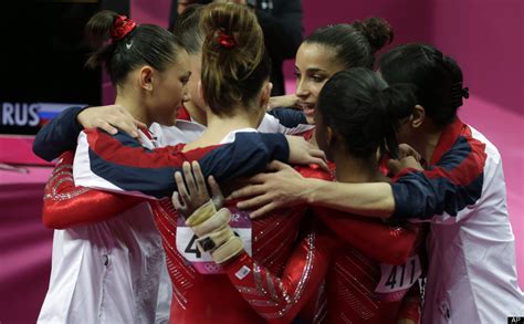 Mckayla Maroney Aly Raisman Injured During Kelloggs Tour Of