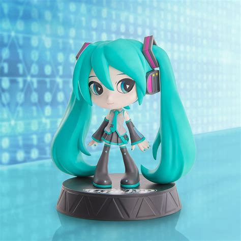 【情報】sega《初音未來》tipnpop 景品模型、櫻初音趴姿玩偶，預計 33 起推出！ Vocaloid 虛擬人聲 哈啦板 巴哈姆特