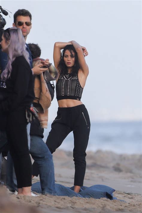 Jenna Dewan On The Set Of A Photoshoot On The Beach In Malibu