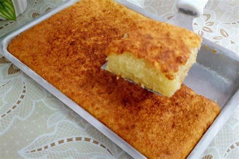 Bolo de tapioca um bolo delicioso e molhadinho que é impossível comer