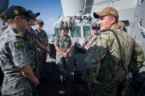 U.S. Navy Ship, Aircraft Join Royal Australian Navy Exercise Kakadu > U ...