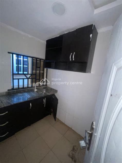 For Rent A Well Maintained Bedroom Apartment Ikate Elegushi Lekki