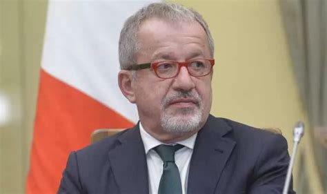 Youtg Net Morto Roberto Maroni L Ex Ministro Dell Interno Aveva