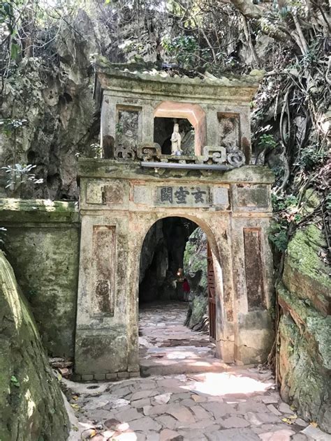 How To Visit Marble Mountains On Route To Hoi An Vietnam Marble