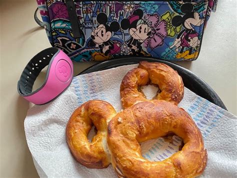 Make A Mickey Pretzel -Recipe and Directions