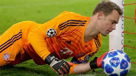 Fc Bayern Manuel Neuers Nimbus Br Ckelt Nur Noch Ein Ganz Normaler