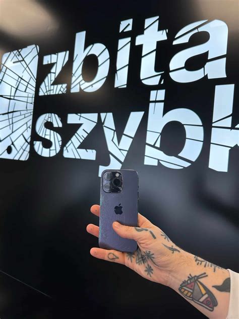 Wymiana Tylnej Obudowy Iphone Serwis Apple Zbita Szybka