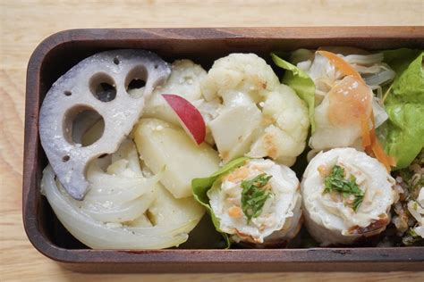 【パパッとカンタンお弁当】 『見た目も栄養も満点！』 重ね煮で時短and簡単 白い野菜のお弁当