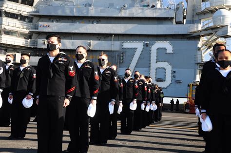 Dvids News Uss Ronald Reagan Returns To Yokosuka Japan