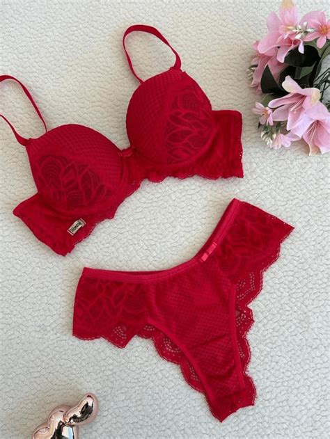 Kit Conjunto De Calcinha e Sutiã Renda Bojo Sexy Lingerie Alexia