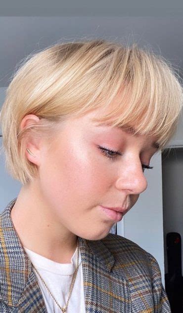 43 Cute Trendy Bixie Haircuts Blonde Textured Bob With Bangs I Take You Wedding Readings