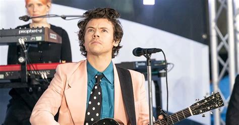 Harry Styles cumple 27 años y recordamos el inicio de su carrera ELLA