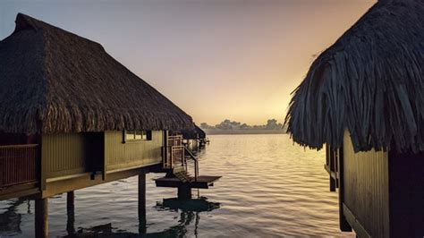 Bora Bora + Overwater bungalows= Honeymoon Paradise!