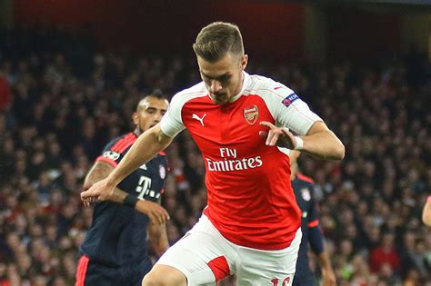 Aaron Ramsey Alle Bei Arsenal Sind Glücklich über Den Verbleib Von