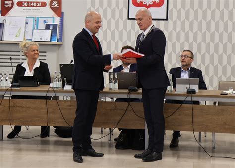 Projekt budżetu na 2024 rok przekazany do Rady Miejskiej Oficjalna